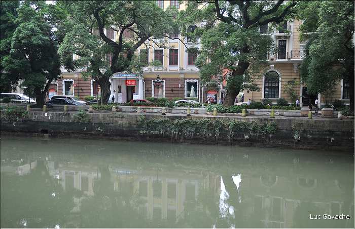 L'île de Shamian, est l'ancienne enclave Franco-britannique de Canton. (33)