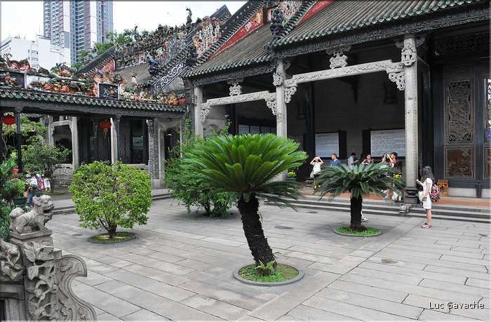 Le temple de la famille Chen de Canton. ''1888, dynastie Qing'' (19)