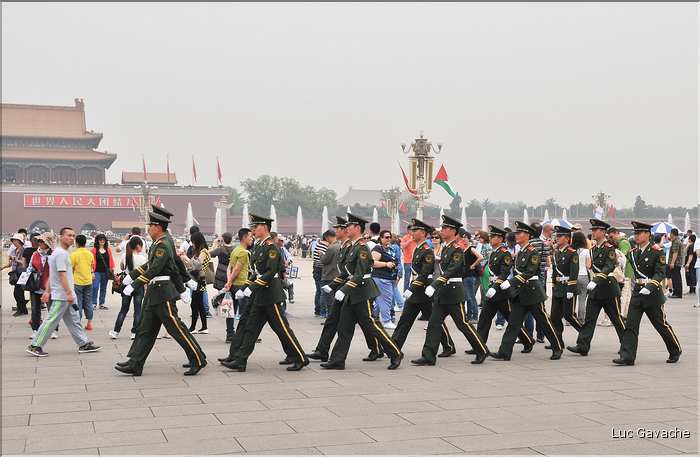 Place Tian An Men. (2)