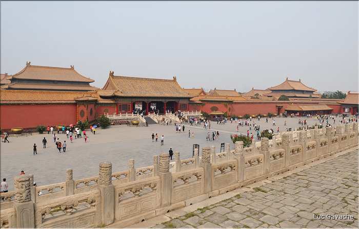 La cité interdite fut réalisée par la dynastie Ming au début du XV ème siècle. (48)