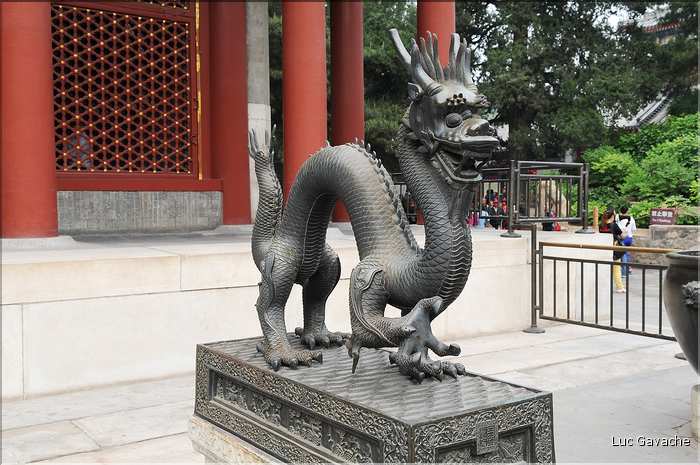 Le palais d'été fut la résidence des empereurs Qing, la dernière dynastie de Chine. (4)