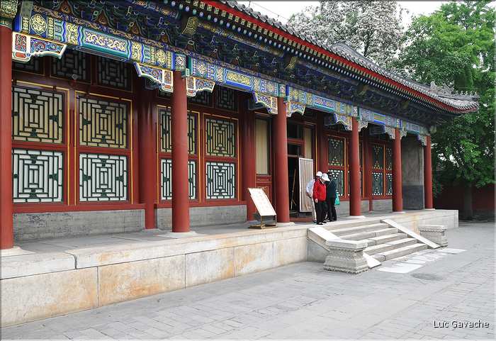 Le palais d'été fut la résidence des empereurs Qing, la dernière dynastie de Chine. (9)