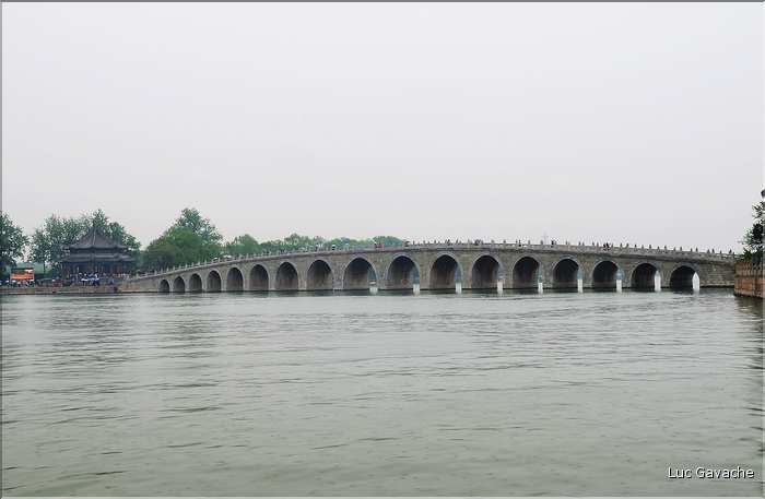 Le palais d'été fut la résidence des empereurs Qing, la dernière dynastie de Chine. (33)