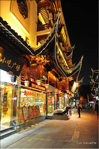 La vielle ville Chinoise de Nanshi au cur de Shanghai. (8)