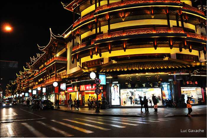 La vielle ville Chinoise de Nanshi au cur de Shanghai. (10)