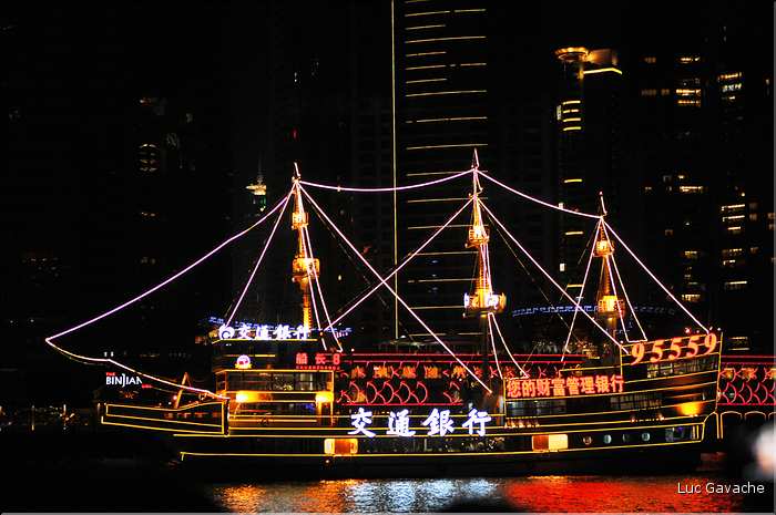 La célèbre ville moderne de Shanghai. (5)