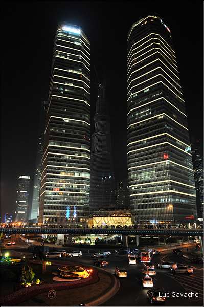 La célèbre ville moderne de Shanghai. (9)