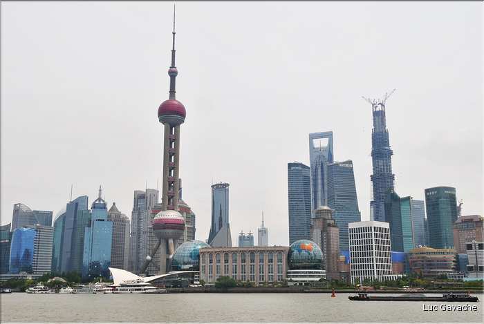 La célèbre ville moderne de Shanghai. (4)