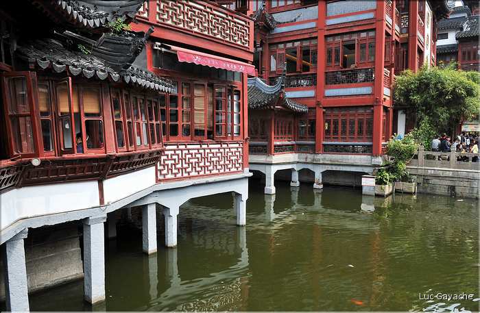 La vieille ville Chinoise de Nanshi au cur de Shanghai. La maison de thé. (3)