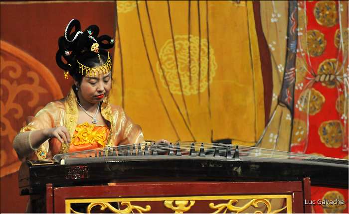 Spectacle traditionnel de la période Tang ''VII-IX siècle''. (1)