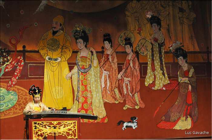 Spectacle traditionnel de la période Tang ''VII-IX siècle''. (2)