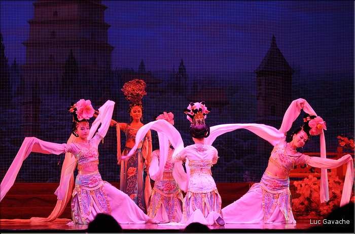 Spectacle traditionnel de la période Tang ''VII-IX siècle''. (15)