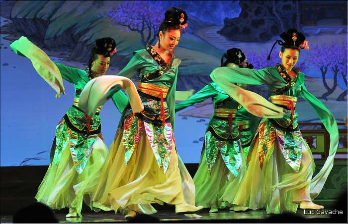 Spectacle traditionnel de la période Tang ''VII-IX siècle''. (24)