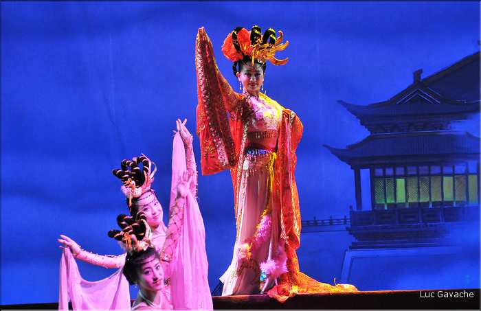 Spectacle traditionnel de la période Tang ''VII-IX siècle''. (46)