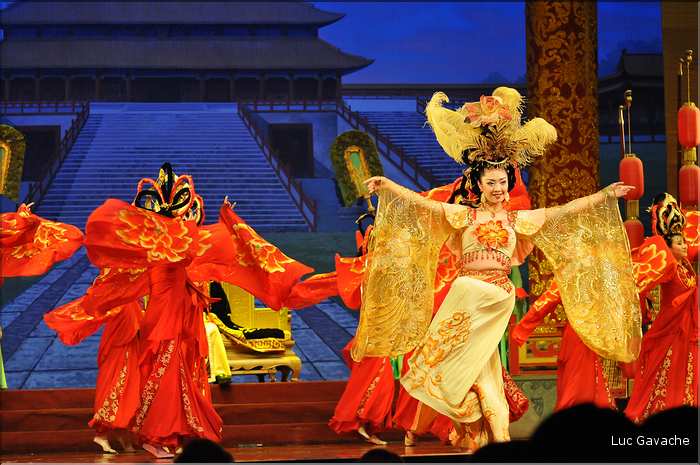 Spectacle traditionnel de la période Tang ''VII-IX siècle''. (54)