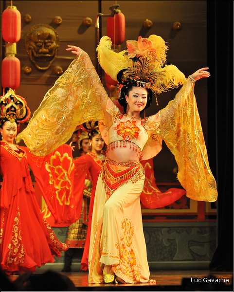 Spectacle traditionnel de la période Tang ''VII-IX siècle''. (55)