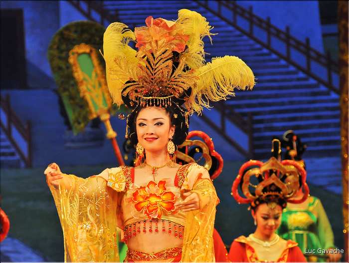 Spectacle traditionnel de la période Tang ''VII-IX siècle''. (65)