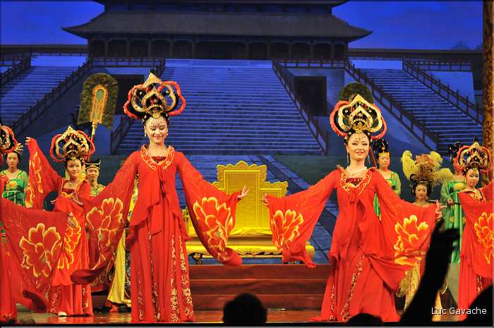 Spectacle traditionnel de la période Tang ''VII-IX siècle''. (70)