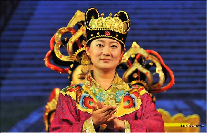 Spectacle traditionnel de la période Tang ''VII-IX siècle''. (76)