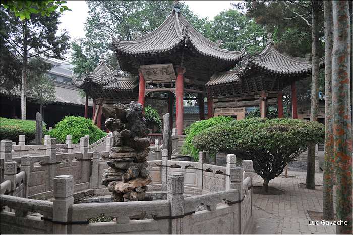 La grande Mosquée de Xi'an de style sino-arabe date de la période Tang ''VIII siècle''. (17)