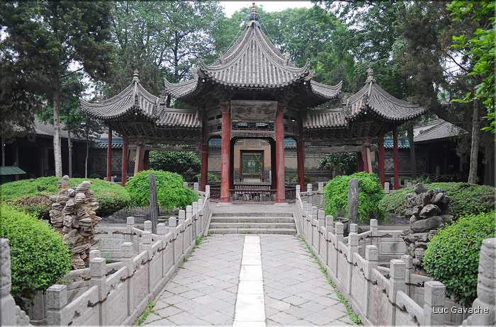 La grande Mosquée de Xi'an de style sino-arabe date de la période Tang ''VIII siècle''. (19)