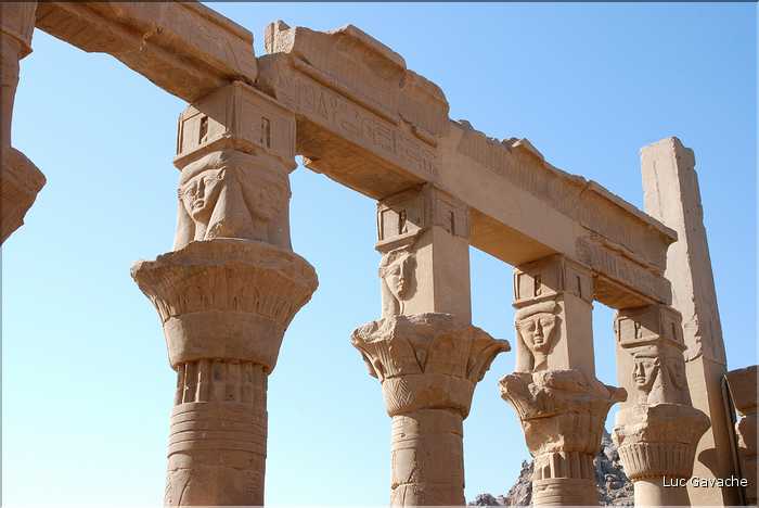 Temple de Philae dédié à la Desses Isis (10)