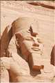 Le grand temple d'Abou Simbel est dédié à Ramses II et a été édifié par lui au XIII éme siécle av. J.C. (17)