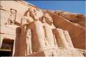 Le grand temple d'Abou Simbel est dédié à Ramses II et a été édifié par lui au XIII éme siécle av. J.C. (24)