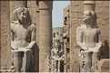 Le temple de Louxor commença à étre édifié vers 1400 av. J.C. (5)