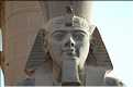 Le temple de Louxor commença à étre édifié vers 1400 av. J.C. (8)