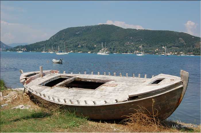 Bateau de pêche dans la région de Lefkada, dans l'Ouest de la Gréce  (1)