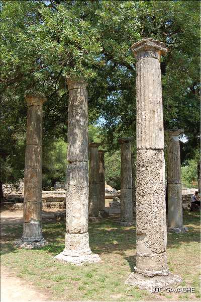 Le site d'Olympie acceuillit les jeux du même nom, à partire de 776 av. J.C. (1)