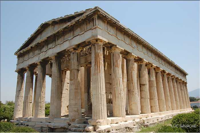 Au pied de l'Acropole, l'Agora avec le Temple d'Héphaistos (1)
