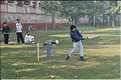 Partie de  Cricket devant le Parlement, New Dehli. (2)