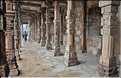 Le complexe de Qutub-Minar commença à être édifié par les Musulmans à la fin du XII ème siècle. (14)