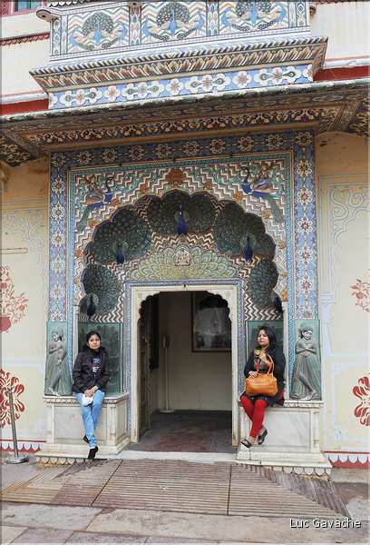 Le City Palace -XVIII ème siècle- est toujours habité par le Maharadja de Japur. (17)