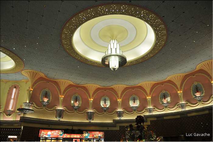 Raj Mandir est l'un des plus célèbres cinémas d'Inde. Japur. (2)
