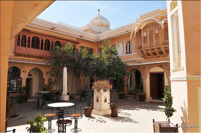 The House of mewar Palace se situe sur la route de Jojawar- Ranakpur. (7)