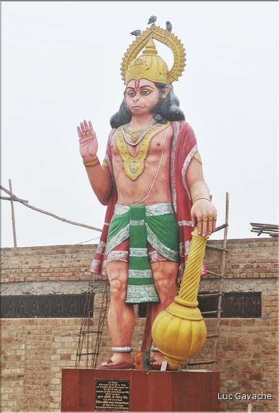 Temple Hindou à l'entrée de Bikaner. (4)