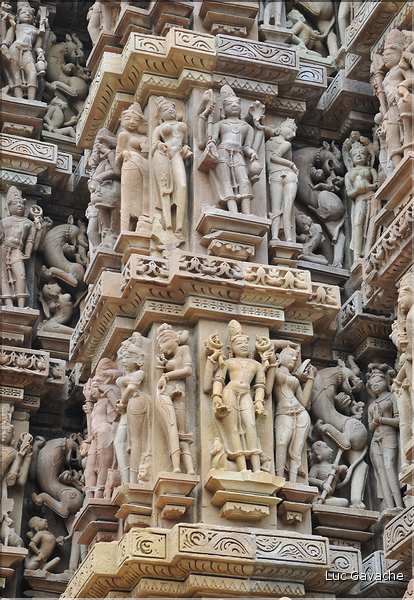 Daté de 1025, le temple de Kandariya est dédié à Shiva. Khajuraho. (25)