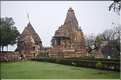 Le temple de Lakshmana qui fut érigé en 954, est également dédié à Shiva. Khajuraho. (1)
