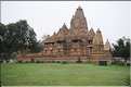 Le temple de Lakshmana qui fut érigé en 954, est également dédié à Shiva. Khajuraho. (4)
