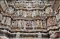 Le temple de Lakshmana qui fut érigé en 954, est également dédié à Shiva. Khajuraho. (12)