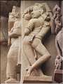 Le temple de Lakshmana qui fut érigé en 954, est également dédié à Shiva. Khajuraho. (28)