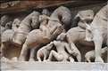Le temple de Lakshmana qui fut érigé en 954, est également dédié à Shiva. Khajuraho. (46)