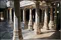 Le magnifique temple Jans d'Adinath  de Ranakpur - XV ème Siècle- se situe au Nord de la ville de D'Udapur. (37)