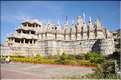 Le magnifique temple Jans d'Adinath  de Ranakpur - XV ème Siècle- se situe au Nord de la ville de D'Udapur. (60)
