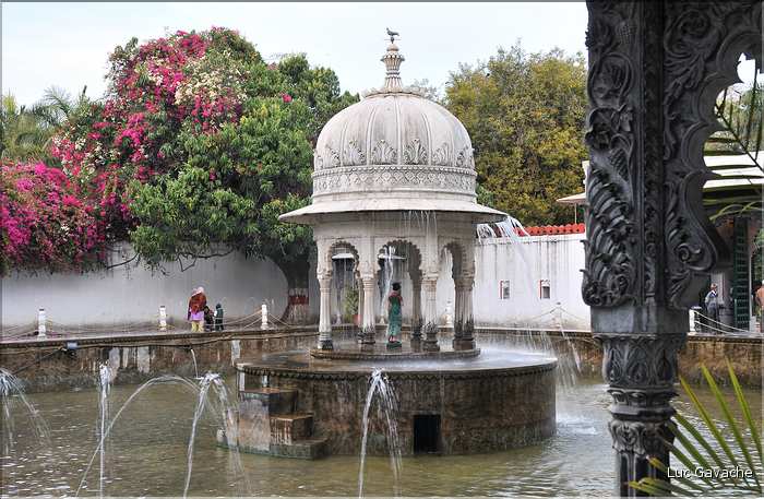 Jardin des Bonnes d'honneur d'Udapur. Sud du Rajasthan. (2)