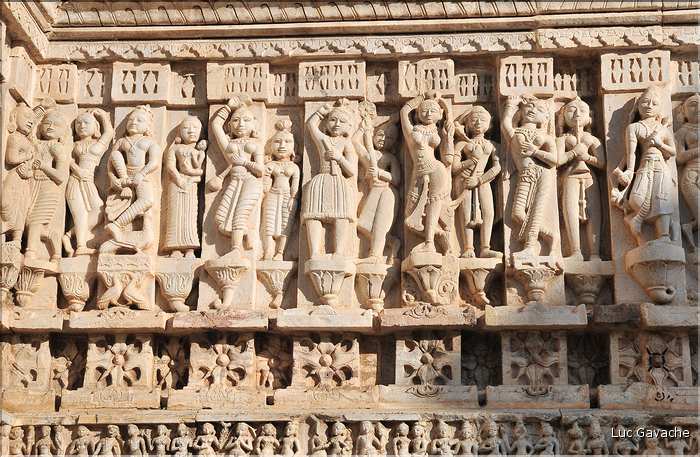 Temple Vishnouste  de Jagdish -XVII ème siècle-  Udapur. (6)