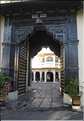 L'immence City Palace d'Udapur, qui commença à être édifié au XVI ème siècle, est toujours partiellement habité par le Maharadja. (1)